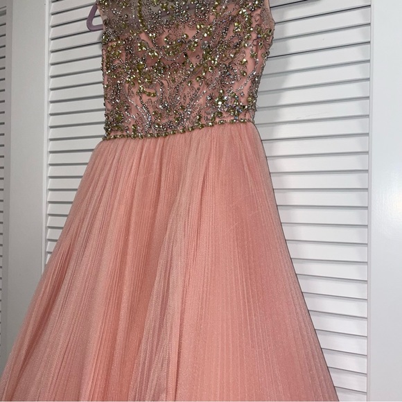blush pink sherri hill gown - Picture 3 of 7